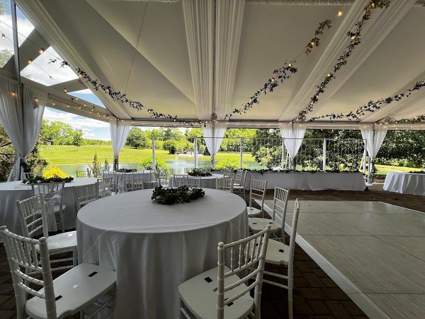 Effortless Wedding Coordination in Raleigh with Striking Trend